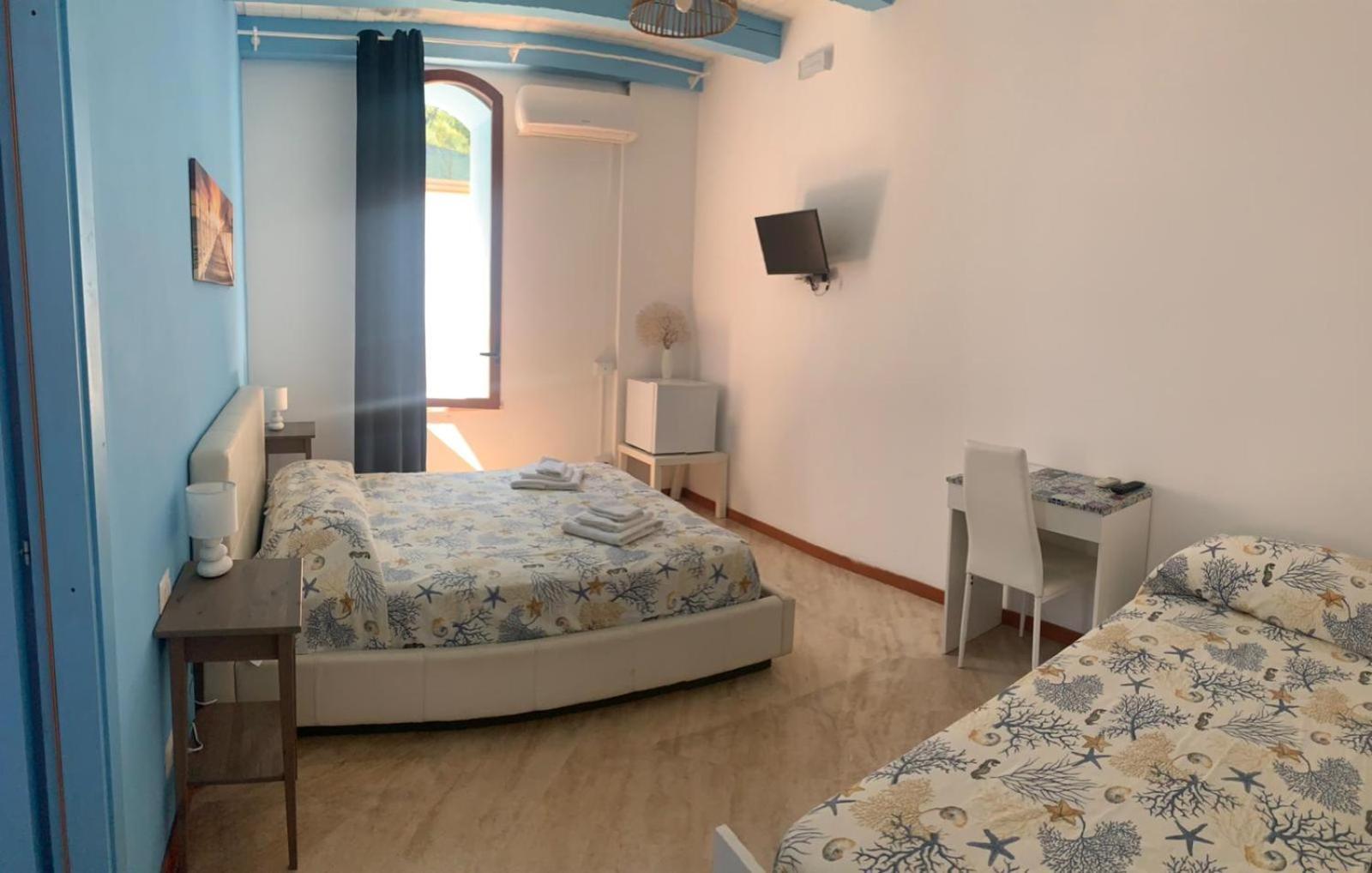 Borgo Marino Suite B&B Чефалу Екстер'єр фото