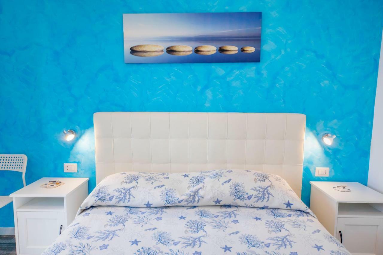 Borgo Marino Suite B&B Чефалу Екстер'єр фото