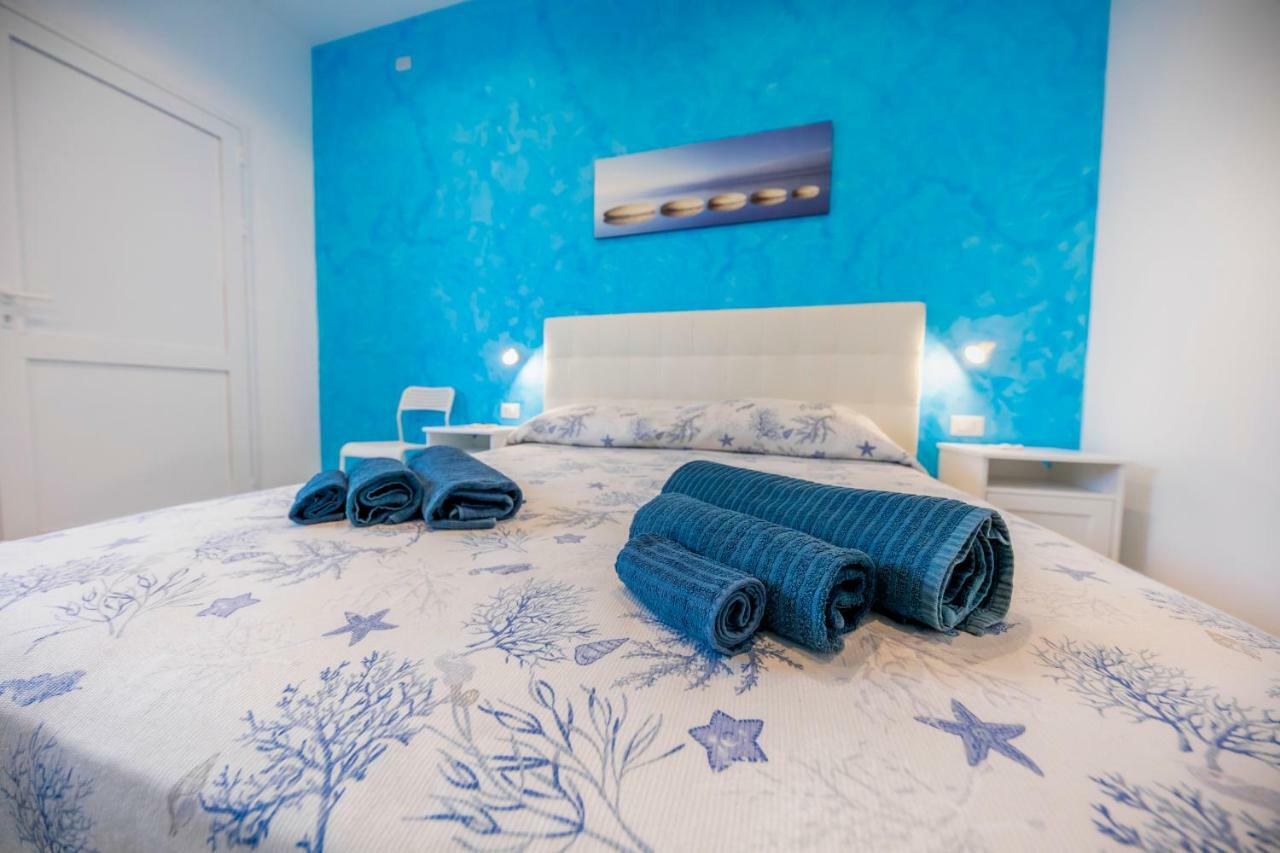 Borgo Marino Suite B&B Чефалу Екстер'єр фото