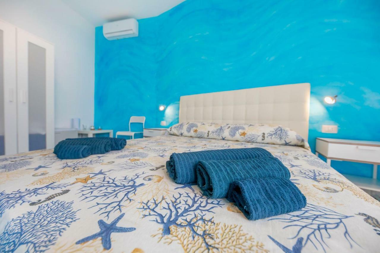 Borgo Marino Suite B&B Чефалу Екстер'єр фото
